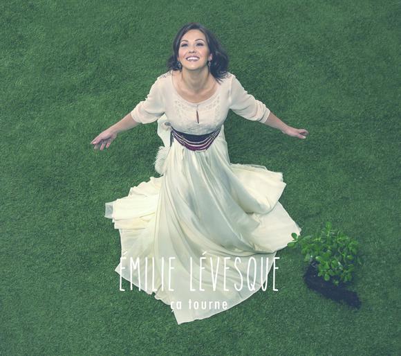 Ca tourne - LÉVESQUE ÉMILIE