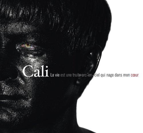 Vie est une truite arc-en-ciel qui nage - CALI
