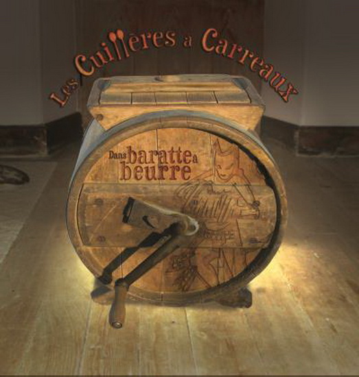 Dans Baratte à Beurre - CUILLÈRES À CARREAUX