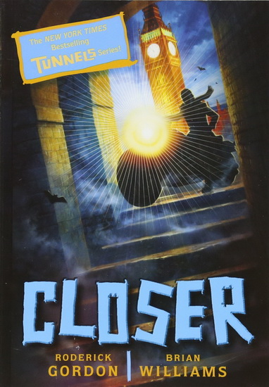 Tunnels v04:closer - RODERICK GORDON