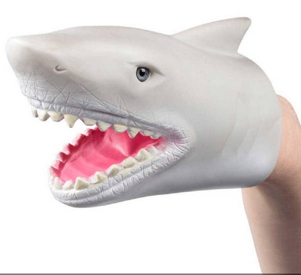 Le monde des requins marionnette à main