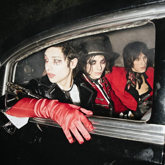 The Bastards - PALAYE ROYALE