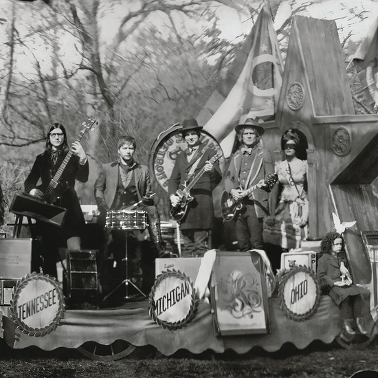Consolers Of The Lonely - THE RACONTEURS