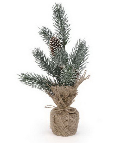 Décoration petit sapin avec pommes de pin