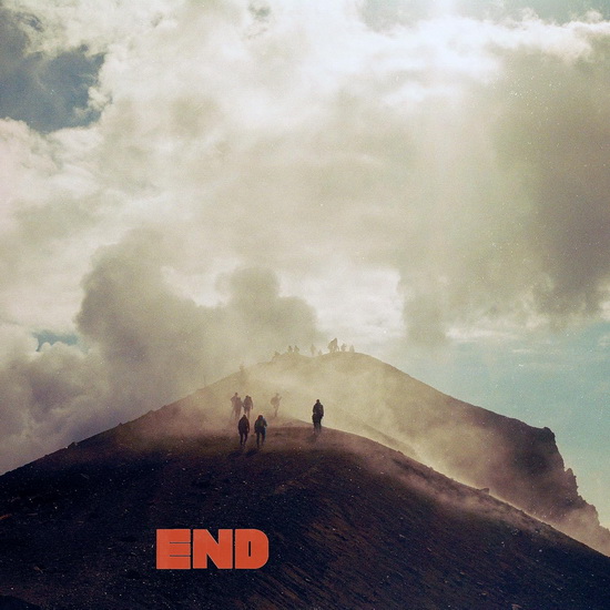 End - EXPLOSIONS IN THE SKY