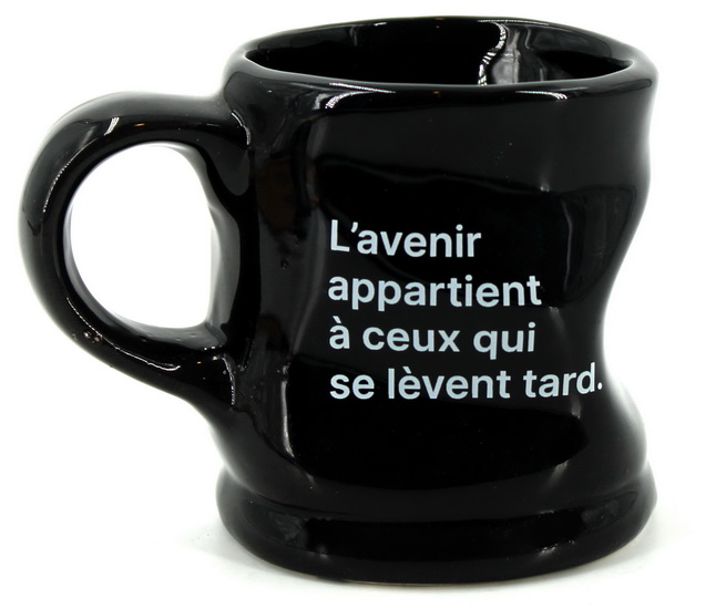 Tasse froissée avec message 4AS
