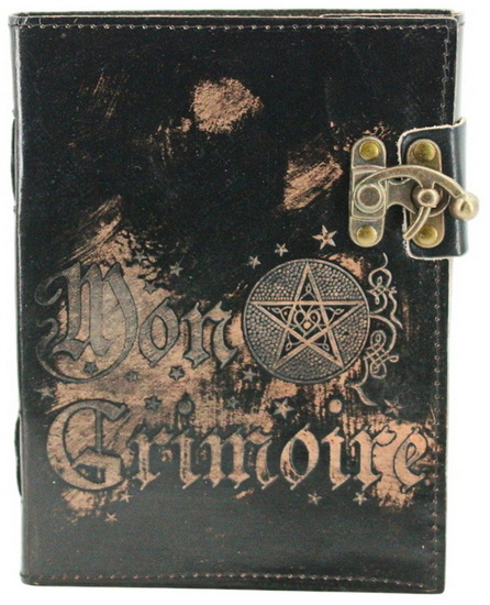 Journal blanc cuir embossé - Mon grimoire