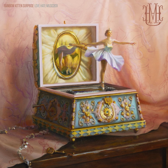 Love Hate Music Box (Vinyle Bleu) - RAINBOW KITTEN SURPRISE