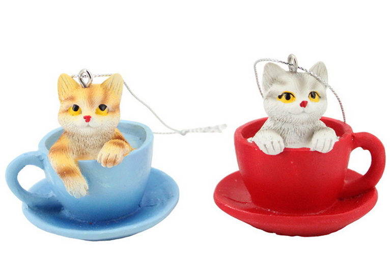 Ornement chat dans une tasse 2AS