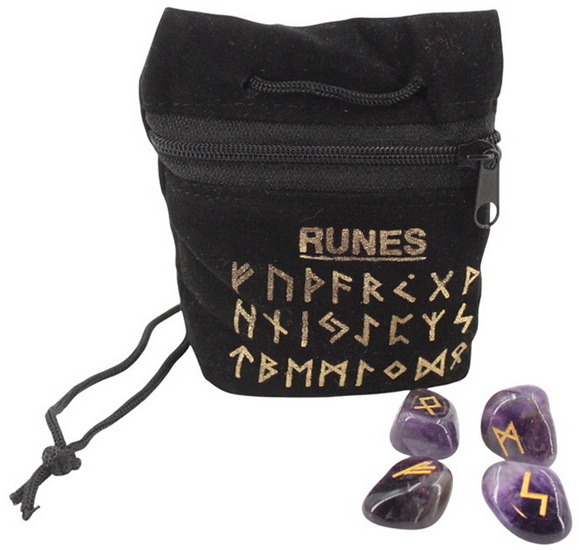 Sac de runes divinatoires