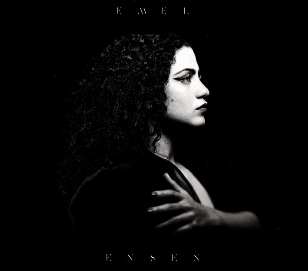 Ensen - EMEL MATHLOUTHI