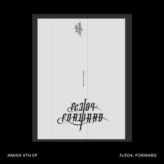 Fe3O4: FORWARD (Go Ver.) - NMIXX