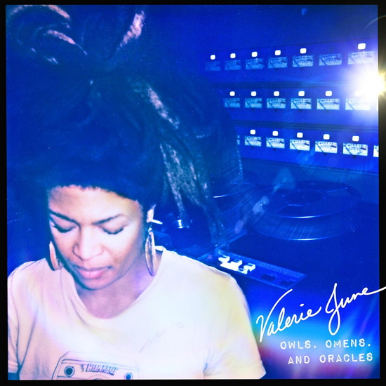 Owls, Omens, and Oracles (Vinyle) - VALERIE JUNE