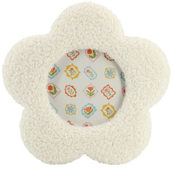 Cadre bouclé fleur blanche