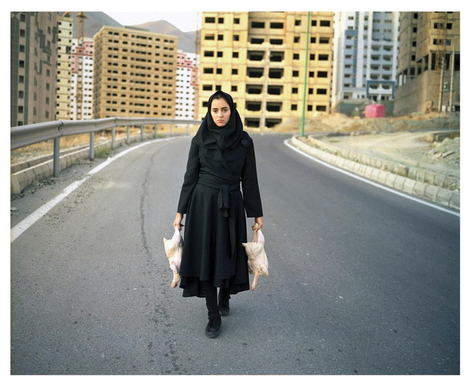 Zaman: Iranian Photography: The Pirouz Collection - ROUZBEH PIROUZ