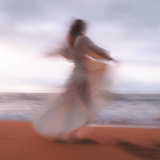 Become the sky - SOPHIE HUTCHINGS